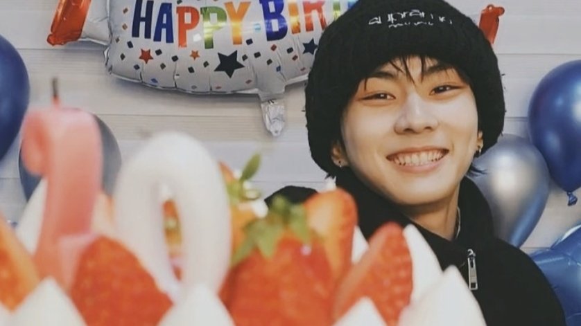 mycatisarockstr's tweet image. may all his wishes come true ♥️