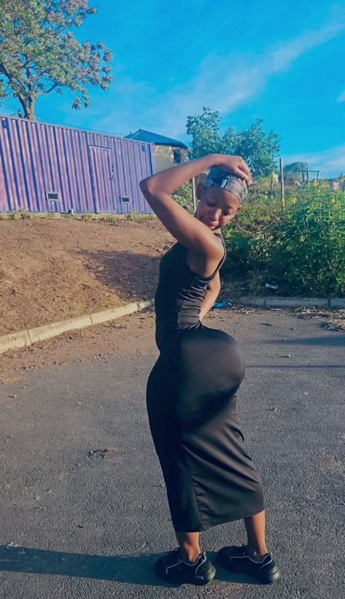 Lucy Tasha tweet media