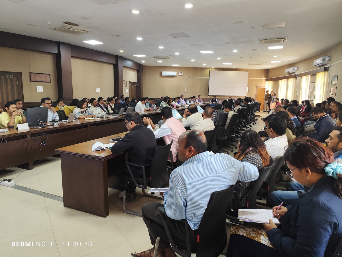 KamrupR's tweet photo. Shri Deba Kumar Mishra, District Commissioner, Kamrup, chaired a meeting of the District Health Society (DHS) held today at the Conference Hall of the Integrated District Commissioner’s Office @nhm_assam @TheAshokSinghal https://t.co/4xITCRqLjA