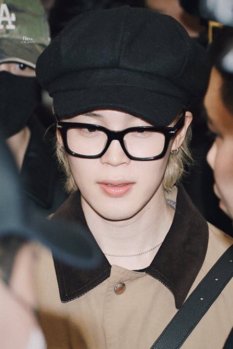 thankyouBusan's tweet photo. Head full of them 🥹 https://t.co/RY10TRJEyd