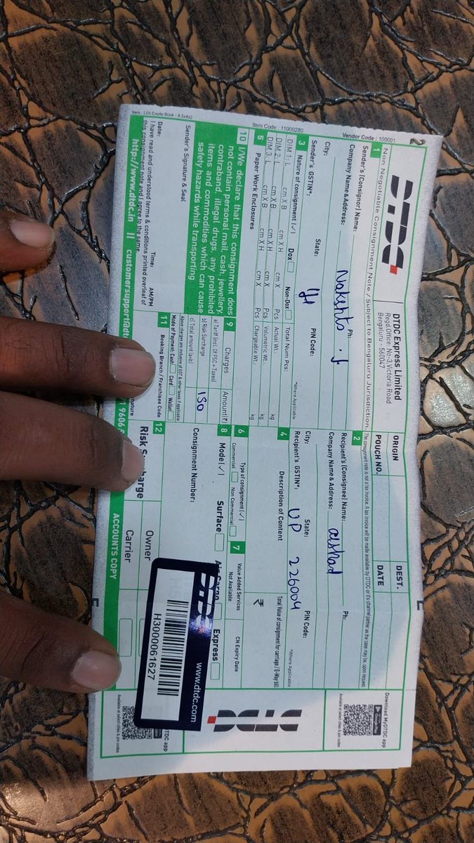 ArshadK700797's tweet photo. @DTDCIndia Hi @DTDC_India, my shipment (H3000061627) has been stuck at the Lucknow hub since February 6th with no further updates. Could you please check the status and let me know when it will be out for delivery? Thanks! #DTDC #Lucknow #TrackingUpdate https://t.co/LNjv4ejKke