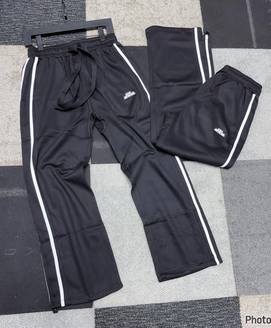 ButikPlug's tweet image. 25k