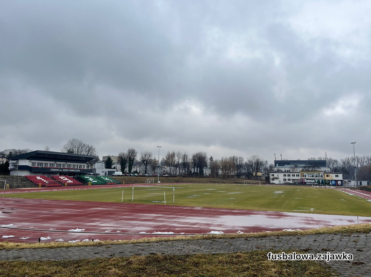 08.02.2026 Mecz towarzyski: CKS II Czeladź - Górnik Wesoła 6:2
W pierwszy moim niedzielnym szpilu rezerwy CKS-u pokonały Górnika Wesoła. Mecz był rozgrywany na bocznym obiekcie. Mimo, że był to sparing nie brakowało agresji i złośliwych fauli
#groundhopping