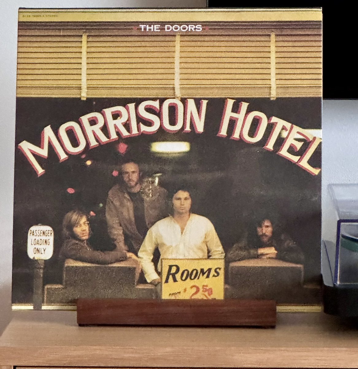 lisedk_t's tweet image. "Morrison Hotel" is the 5th studio album by #TheDoors. It was released on February 9, 1970. Happy 56th Anniversary 🥳🥳🥳