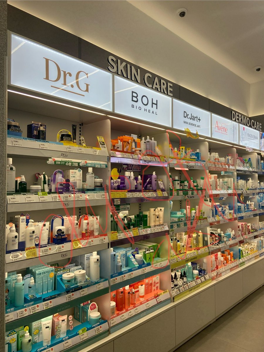 💭🍒 tweet media