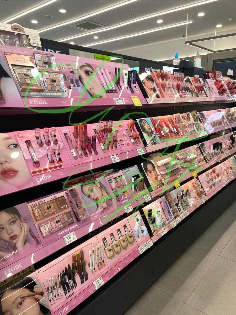 💭🍒 tweet media