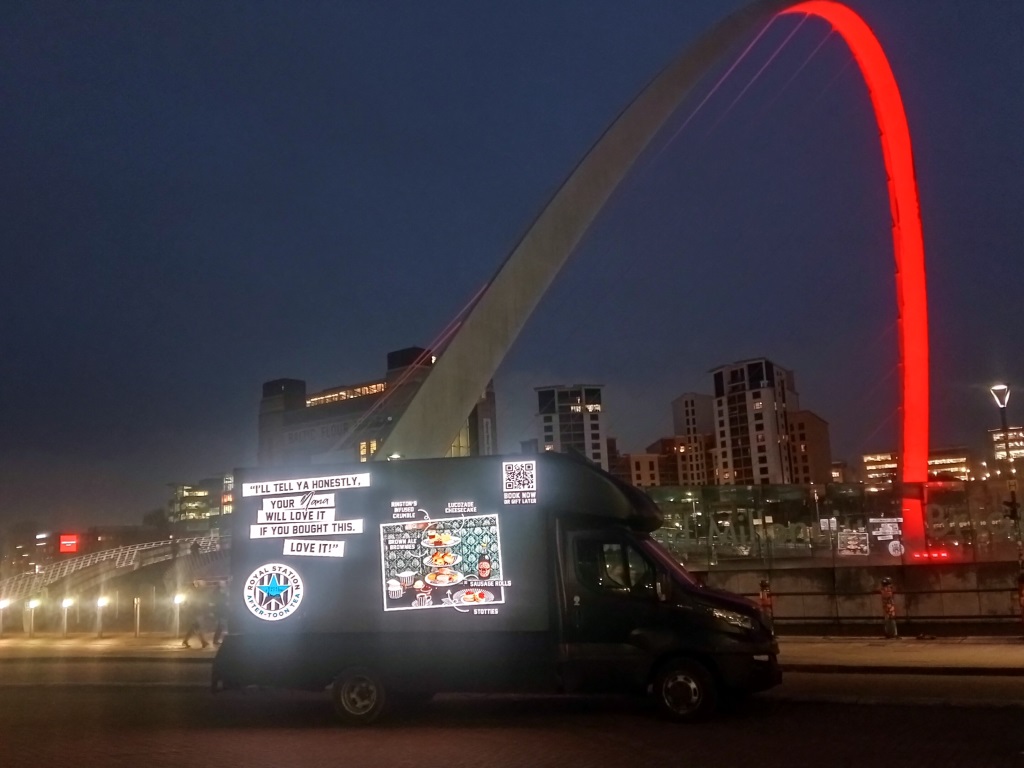 AdsDirectLtd's tweet image. #whatareweupto Don't miss the chance to place your message on our unmissable #digivan for the forthcoming @NUFC vrs @Everton @premierleague match ⚽️Thousands of #fans #shoppers #commuters will read 👀your #advert email us for further details here- matchdays@adsdirect.org.uk