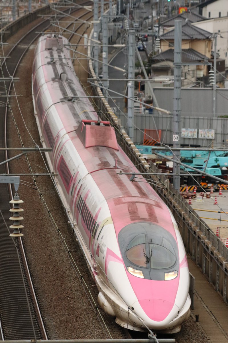 ドクターイエローとキティちゃん頂きました 同業者の皆様寒い中