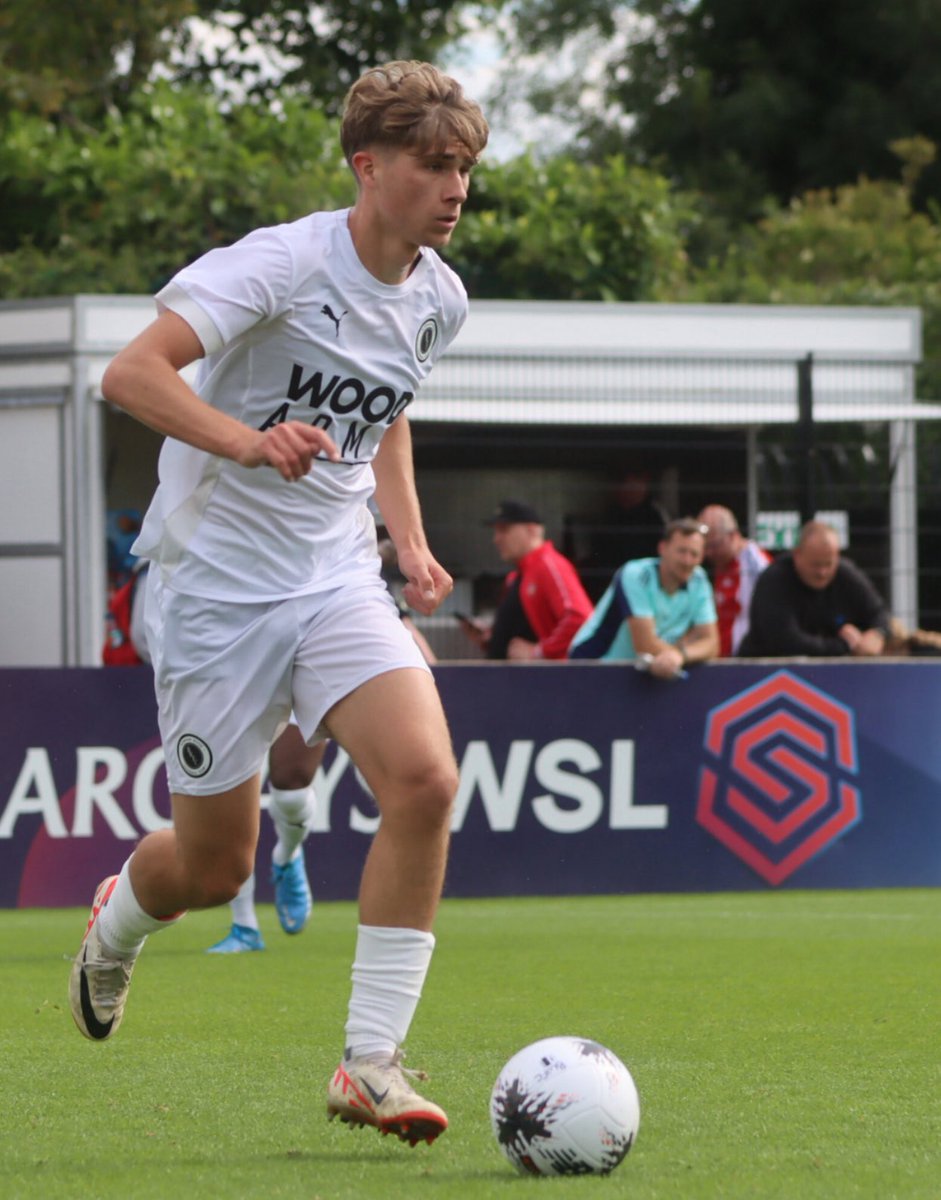 FreeAgentsFC's tweet photo. Name: Adam Morley 
Age: 19 
Location: London
Position: RB 
Previous clubs: Leyton Orient (Academy), Borehamwood, Leatherhead, Kingstonian 

Level looking for: Step 3-4 https://t.co/aklu2kOWu0