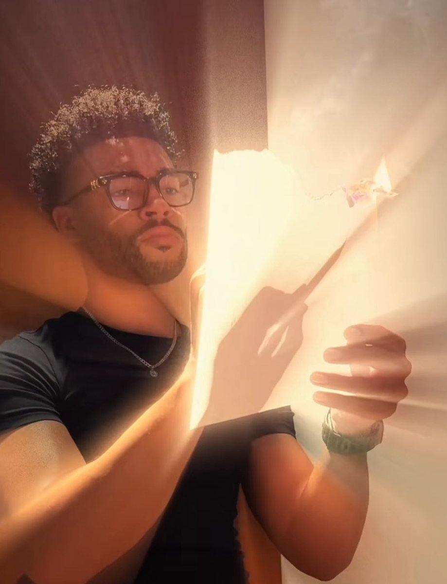 Cody Mills ☮️ tweet media