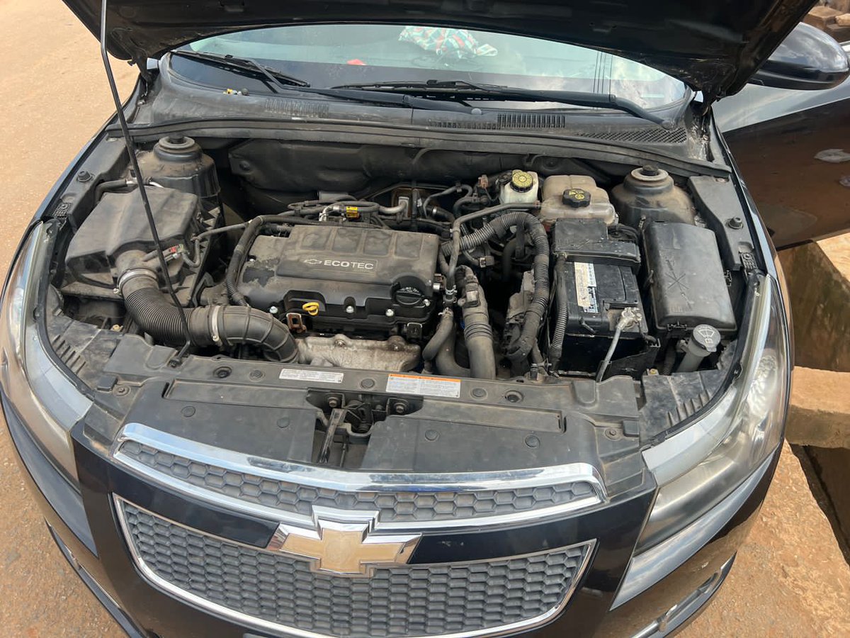Mister_Mide's tweet photo. @retweets_9ja Engine capacity 1.4
Mileage 104,000km
Model: 2011
Turbo engine
AC ✅ 
Price: 11m

Location: sagamu https://t.co/3pJjEKZbzb