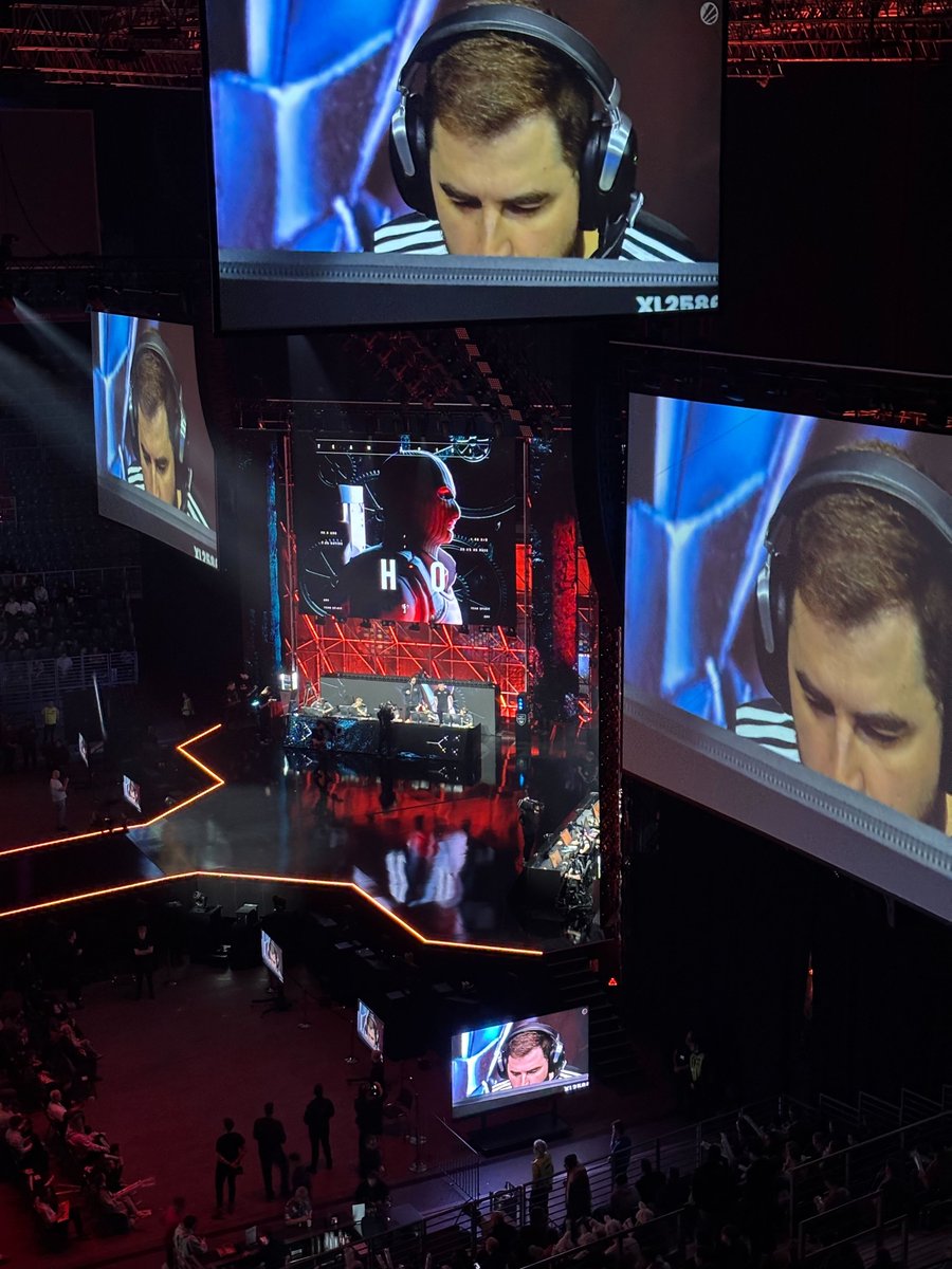 THE CODE BROTHERS tweet media