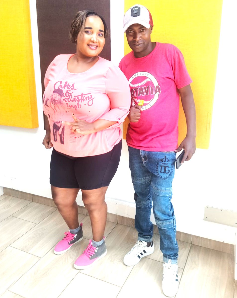 #Goteana ozza! Happy new  week asapa <a href="/GhettoRadio895/">Ghetto Radio</a> come kuja tupange about valentine na my raff <a href="/abonokohdeh/">Bonoko Deh</a> kasongee!