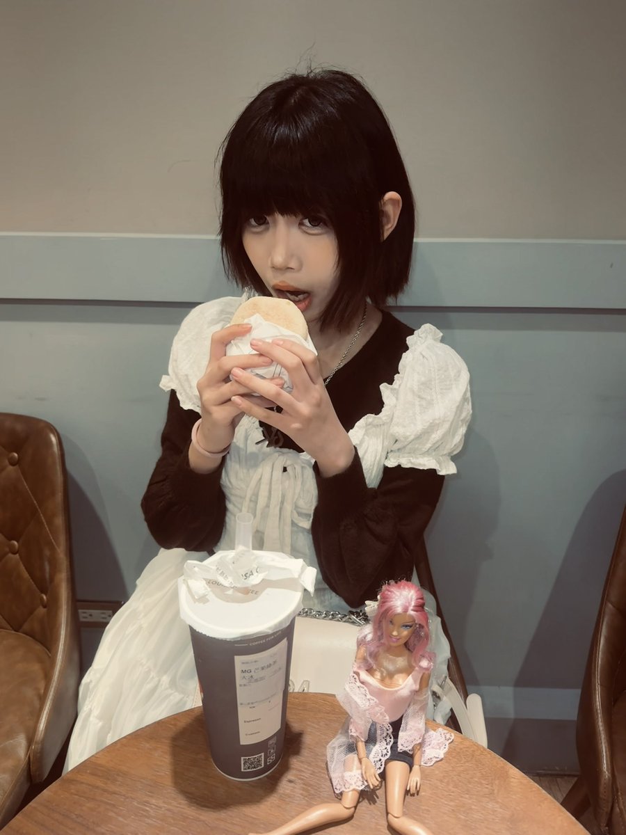 czpyun's tweet photo. 一起吃嗎 https://t.co/ydzVZcRT4O