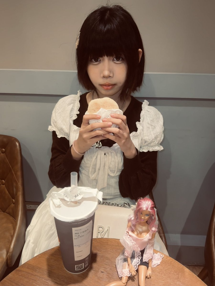 czpyun's tweet photo. 一起吃嗎 https://t.co/ydzVZcRT4O