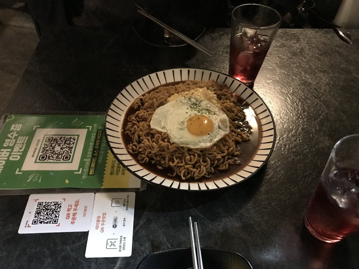 #고마밥
짜계치랑 복소사  ^ ^