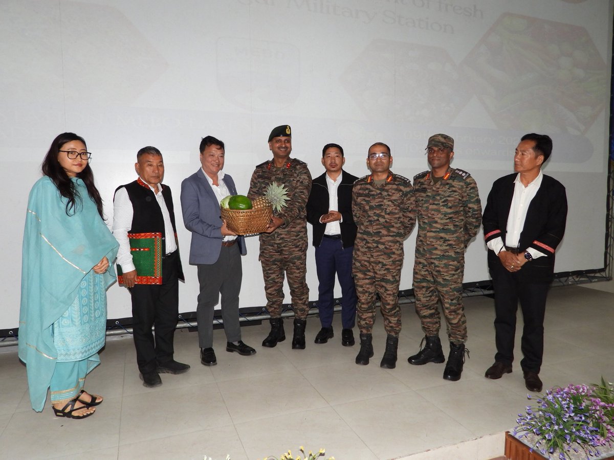 OkenTayengMLA's tweet photo. Launched Mission Krishi Veer at Sigar Military Station in the presence of the Army, district administration, farmers, women SHGs, and youth. Aligned with Viksit Bharat 2047 under the leadership of HCM Shri Pema Khandu Ji, it truly reflects the spirit of “Jai Jawan, Jai Kisan.” https://t.co/MOErsnDisR