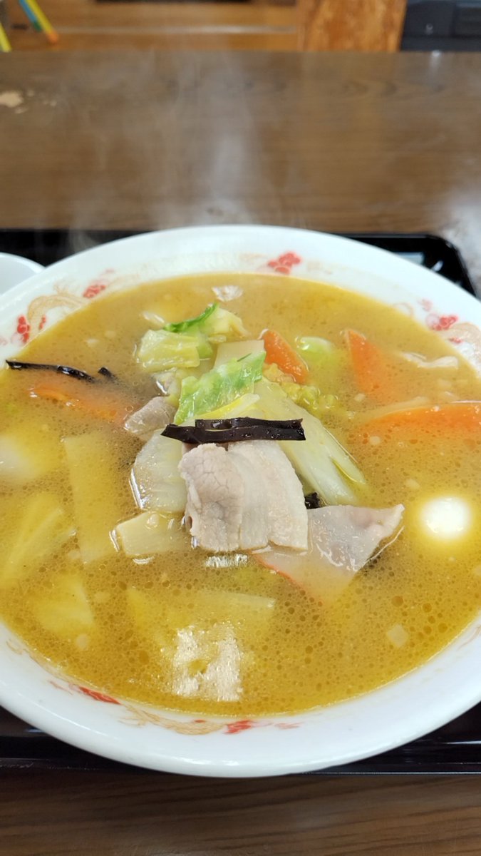 ComJasu's tweet image. 今日のお昼は
秋田県
由利本荘市
#なかみち さんで
#五目味噌ラーメン
#半ライス無料
#３度目の御邪魔。
毎回ちゃんぽんを頂いてましたが
これも美味しかった！
ご馳走様でしたっ！🙌