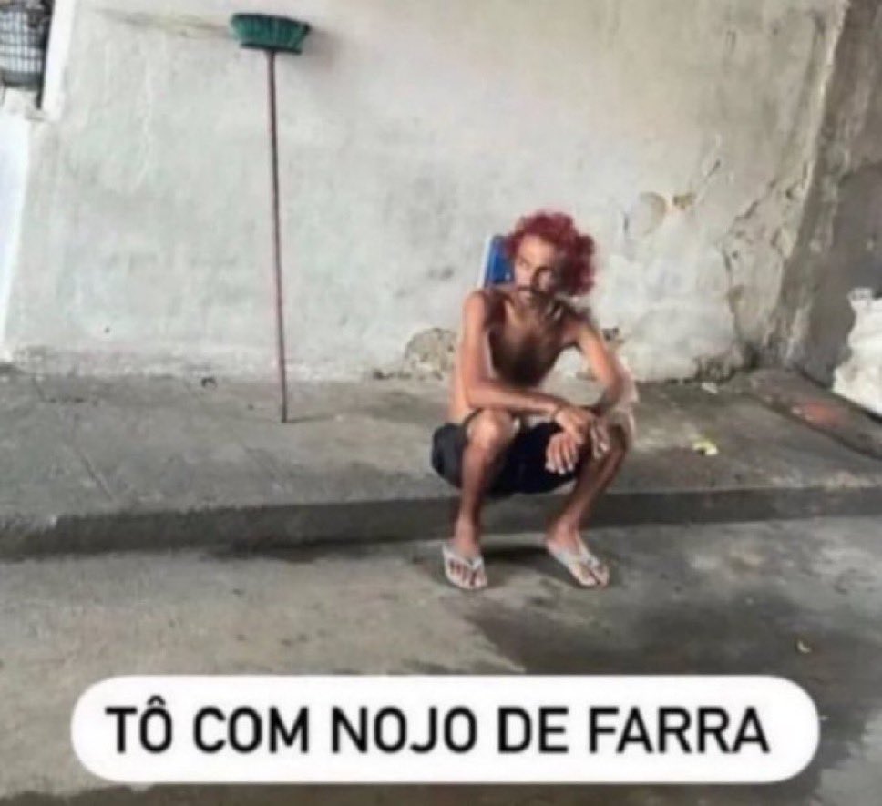 eialvs's tweet photo. que fds carregado https://t.co/FtdkXybXCl