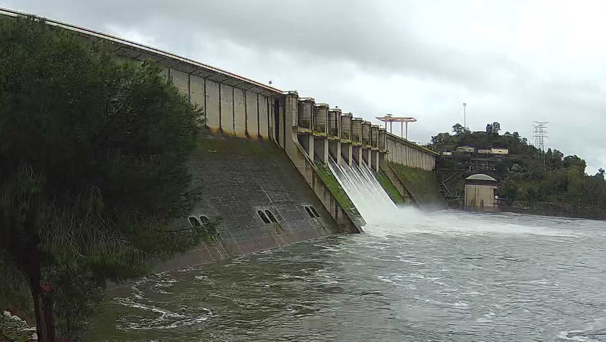 ÚLTIMA HORA: Este lunes, 9 de febrero de 2026, el embalse de La Serena, el mayor de España, ha iniciado el desembalse de sus aguas
+info en nuestra web: costadulcefm.es/la-serena-comi…