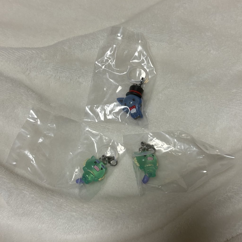 取引垢りん tweet media