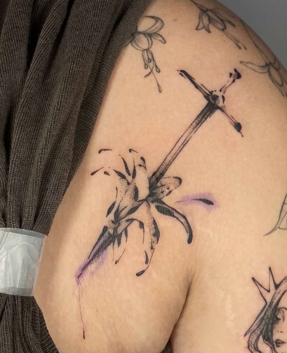 saruxaaaa tweet media