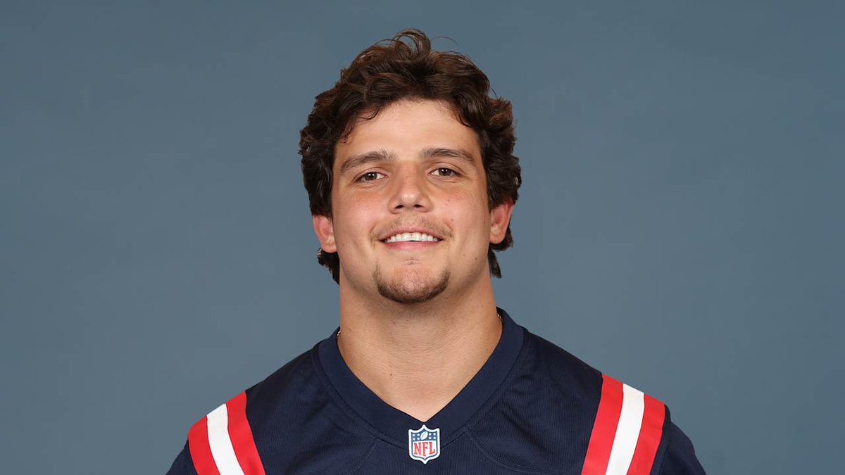 this is a will campbell support page. 

like this post to show our boy some love 🫶