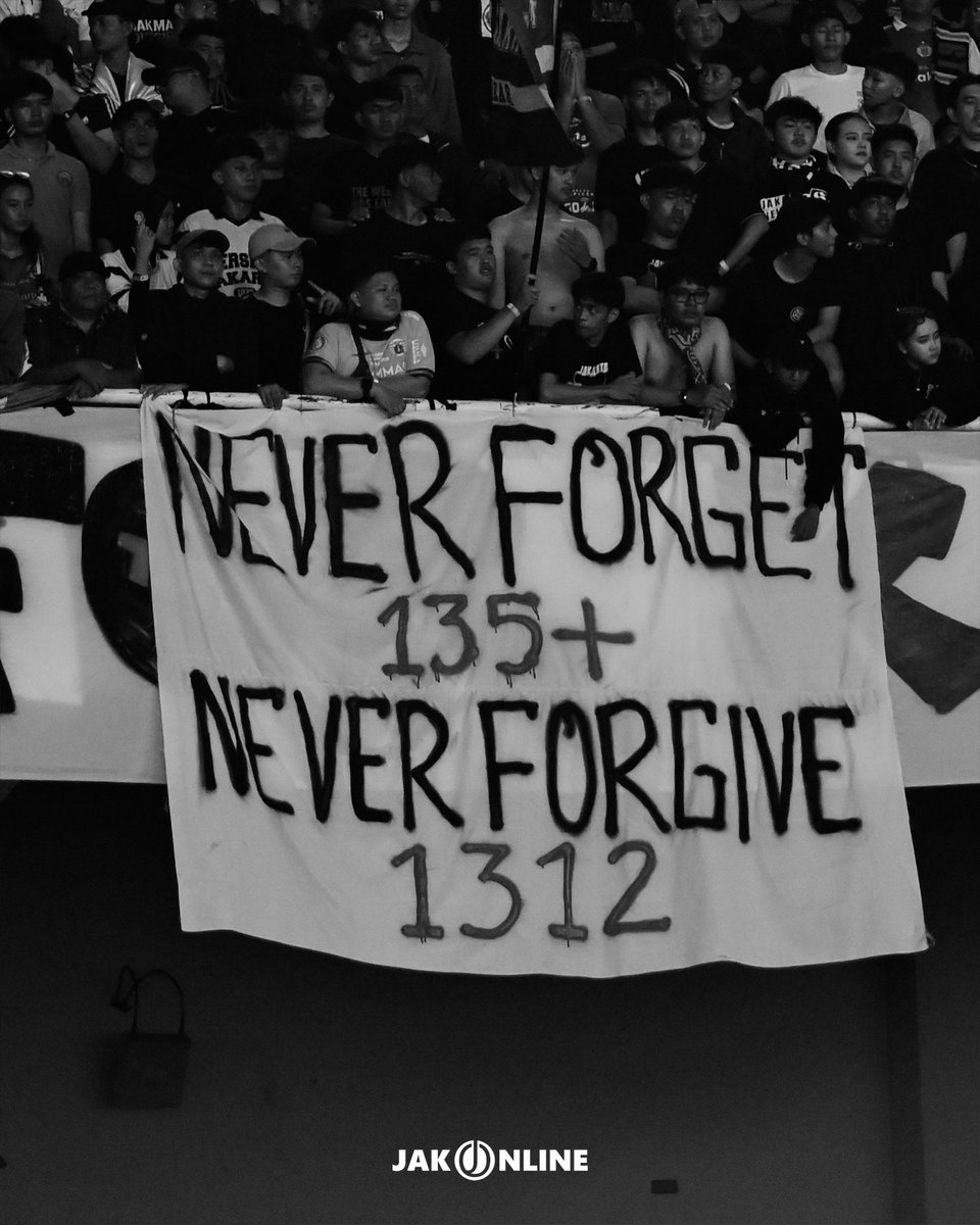 JakOnline tweet media