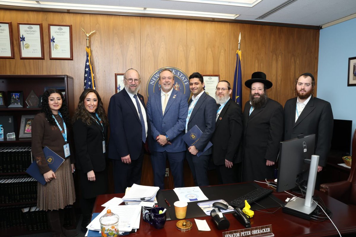 AgudahNews's tweet photo. Agudath Israel Hudson Valley Albany Day delegation meeting with State Senator @PeterforNY19 to discuss issues of importance to the Jewish community, specifically antisemitism and ensuring due process rights for children with special needs are protected. https://t.co/smIasc0c2G