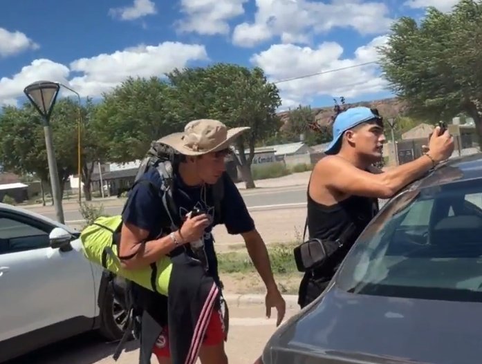 Entre tarde y me lo encuentro así JAJAJAJAJAJAJA 
#MarcosGilesxSur