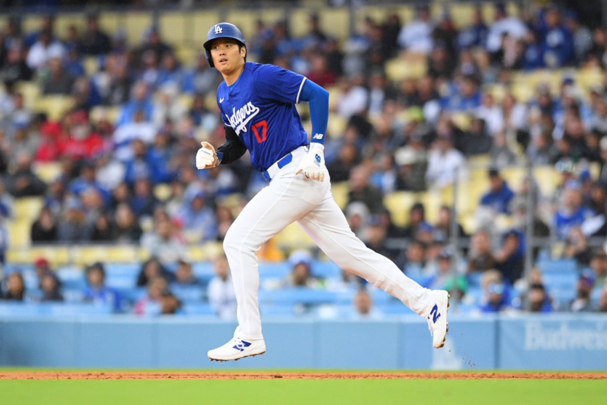 🚨FTN #FantasyBaseball - DRAFT KIT
Our new lower-priced package for preseason only! 

Included: rankings and cheat sheets for roto, best ball, points/H2H (ESPN, CBS, Yahoo), draft grids + all preseason content.

⚾️10% off: GUT26 
ftnfantasy.com/fantasy-baseba…