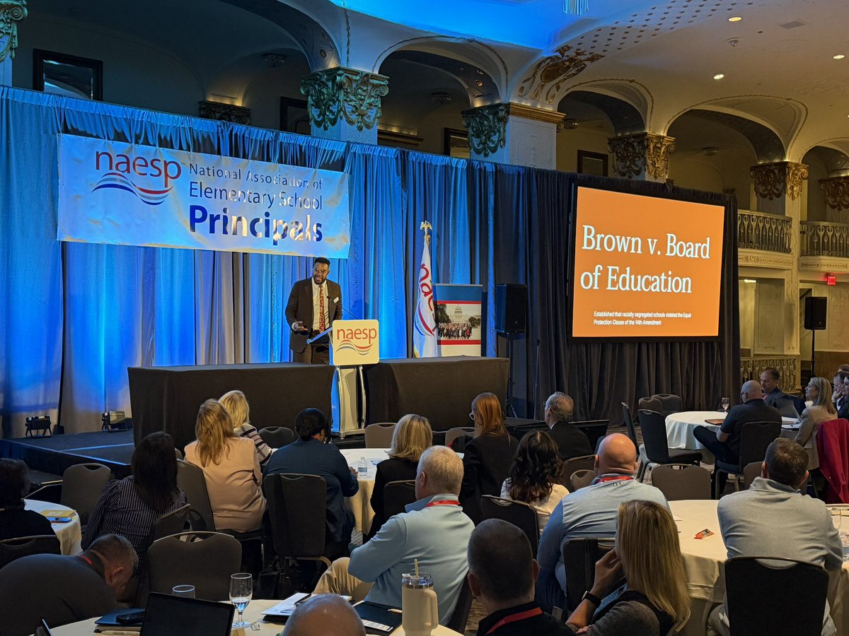 kaylentucker's tweet image. 4 #principal + 3 sessions = @NAESP’s 1st Advocacy Boom 💥. We got primers on equity leadership, hosting a legislator for a day at your school, and elevating the principal voice #WeAreNAESP #PrincipalsAdvocate