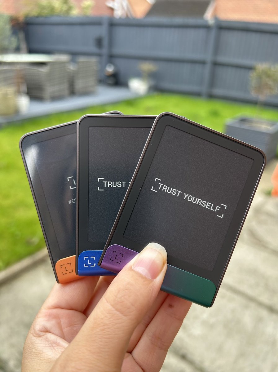 Ledger tweet media