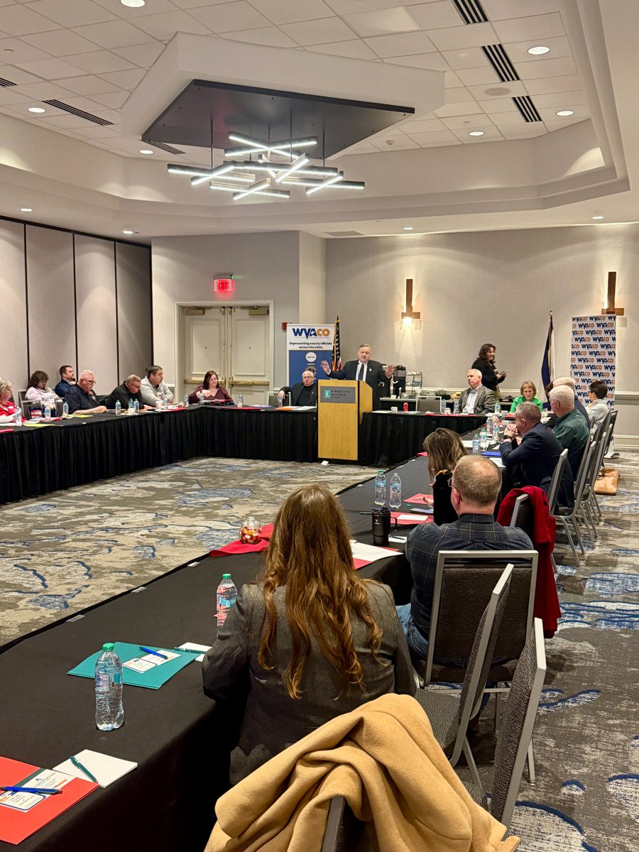 WVAuditor's tweet photo. West Virginia State Auditor Mark Hunt spoke with the WV Association of Counties Board of Directors at the annual Conference of Counties on Senate Bill 651.

Thank you, @Counties_of_WV, for the opportunity to engage and collaborate! https://t.co/zSSzOKYwcg