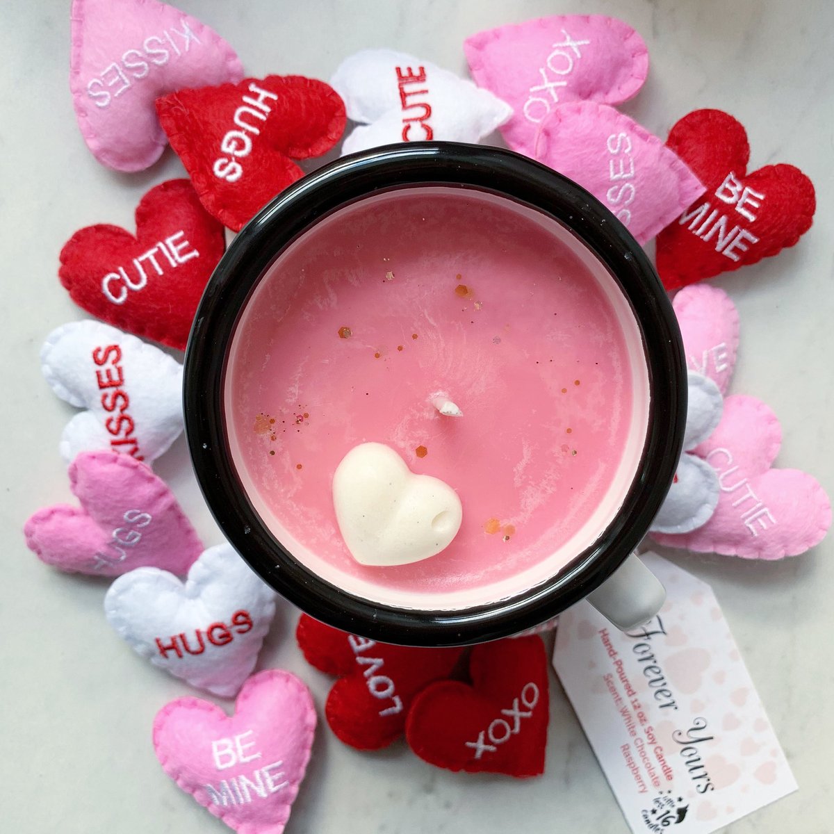 whether you need something salty or sweet for your valentine, a candle always makes a great gift 🩷💋