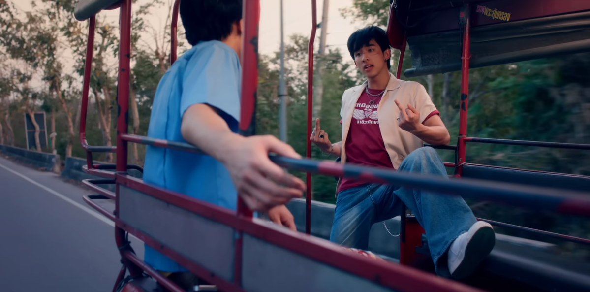 LiirBL's tweet image. Oh: maybe if we take off our clothes we won't have to fight each other any more! 
_____
Now he's just fighting his feelings instead 🤣
 #MuTeLuvLoveMeIfYouSwearEP1