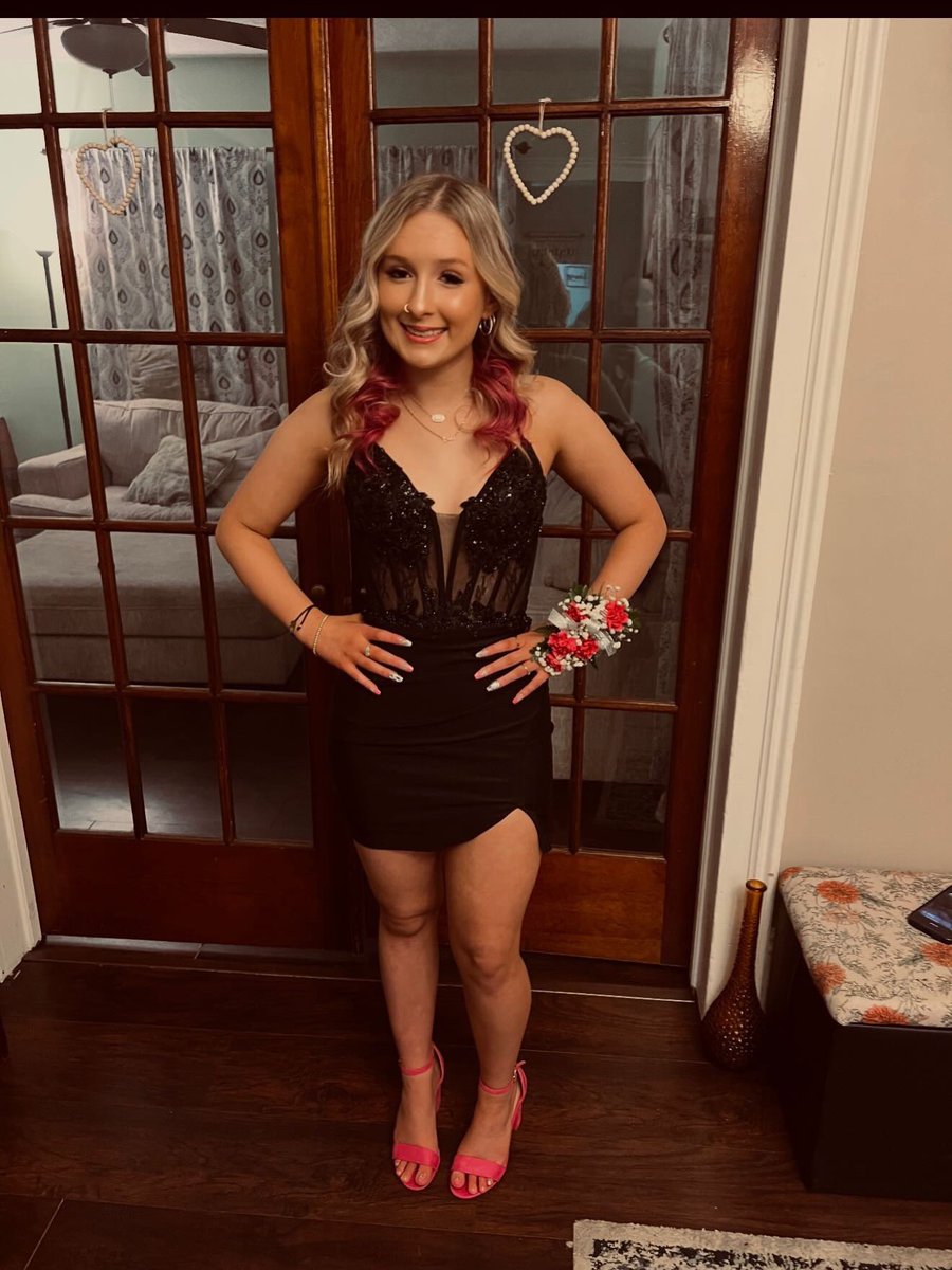 Girls In Tight Dresses (@hottightdresses) / Posts / X