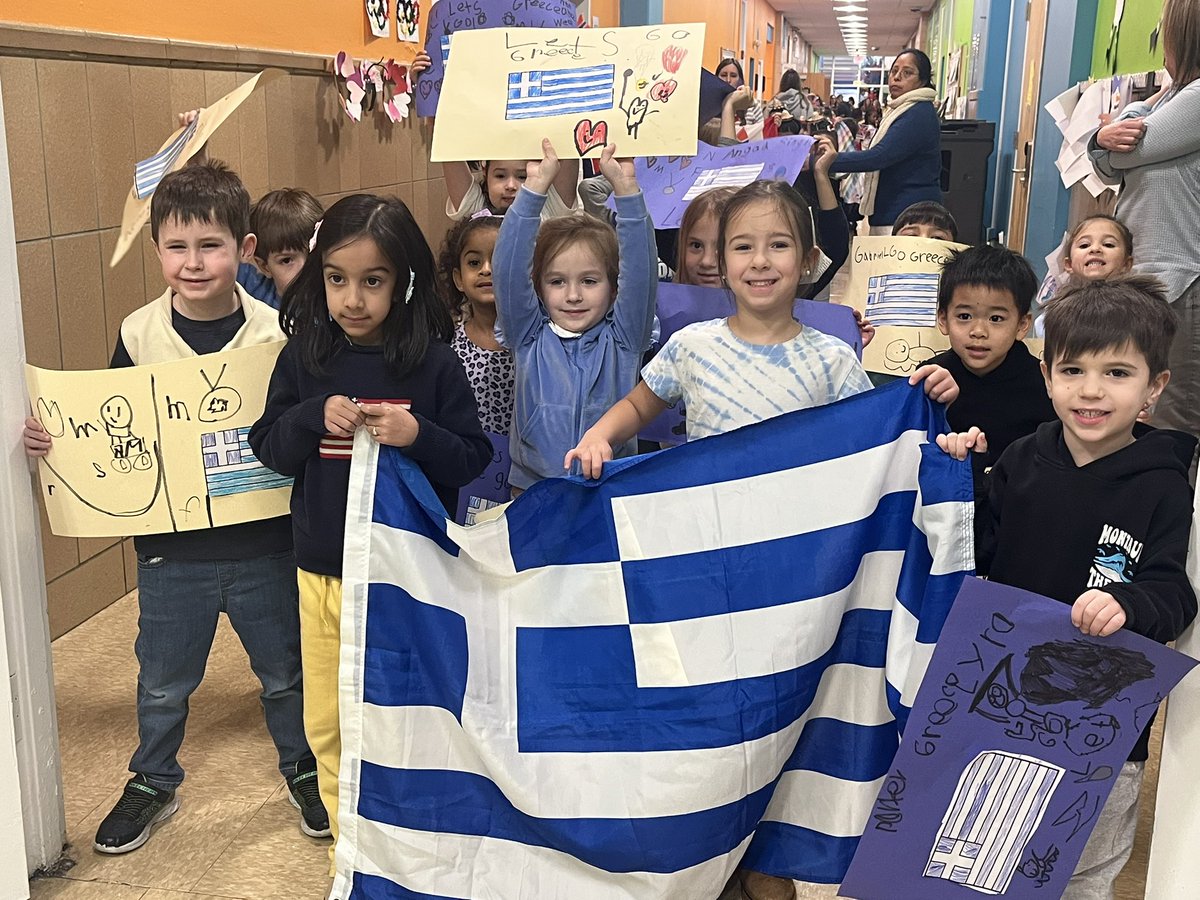 Mineola UFSD tweet media