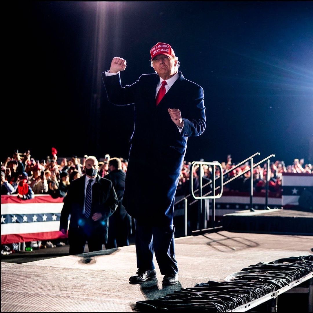 Hoops Crave tweet media