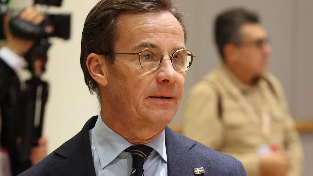 welt's tweet photo. Vorbild Dänemark – Schweden verschärft Einbürgerungsprozess https://t.co/JJsEaUWV64 https://t.co/kR7GW5FDMg