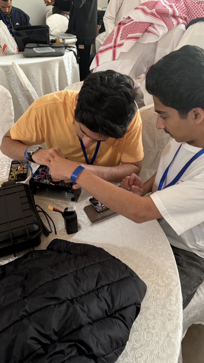 م.زِياد عِمرَان tweet media