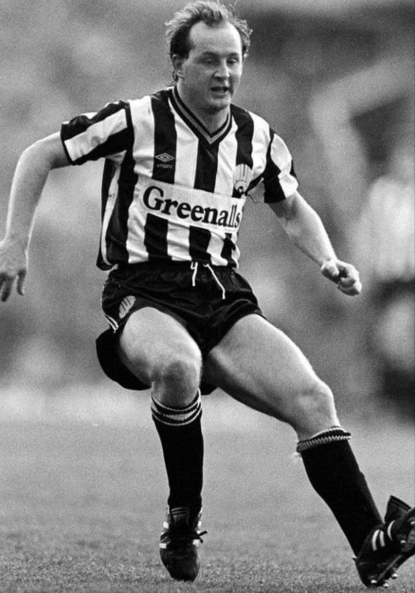 🏟️🏁 Gallowgate Cult Heroes - David McCreery.

Sometimes it's not the silky skills, the blistering pace or the ability to conjour a goal out of nothing that makes a player a hero to a fanbase. Sometimes, it's just down to pure graft and commitment. Our next cult hero had those