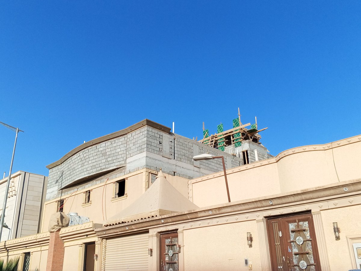 مقاول بناء عام tweet media