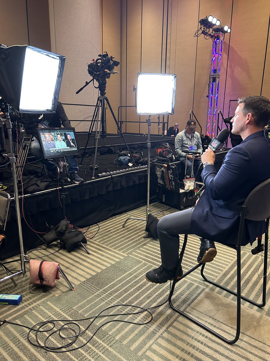 Ian Rapoport tweet media