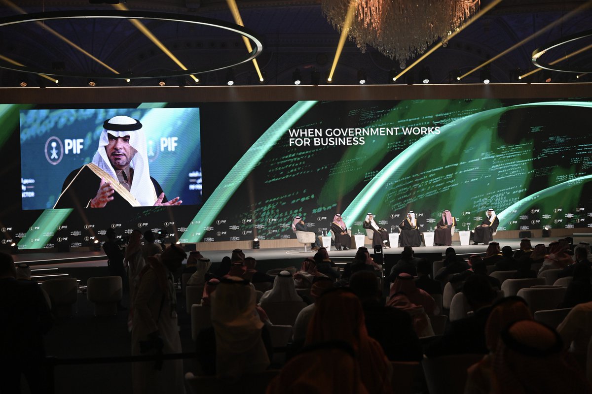 وزير البلديات والإسكان:

القطاع البلدي والإسكان سيشهد استثمارات ضخمة تناهز نصف تريليون ريال حتى 2030، تهدف لتعزيز جودة الحياة وجاذبية المدن .