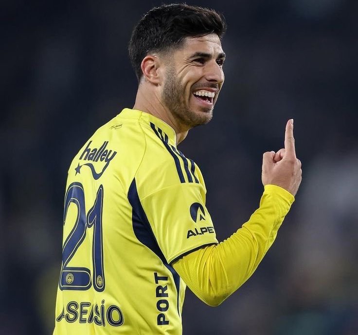 Olum yapma, biz en son Alex'i böyle hayranlıkla izlemiştik... 🥲