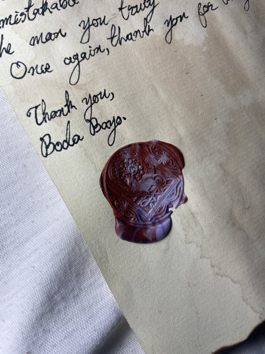 me_wela's tweet photo. Show your partner how much they mean to you with beautifully crafted letters from me❤️📜 https://t.co/53PJGtHeLX