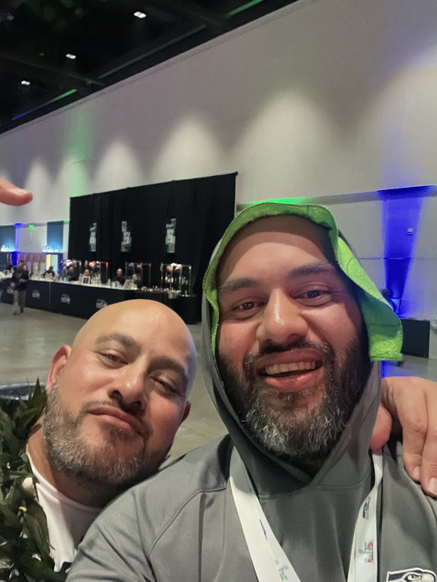 RCHS Football tweet media