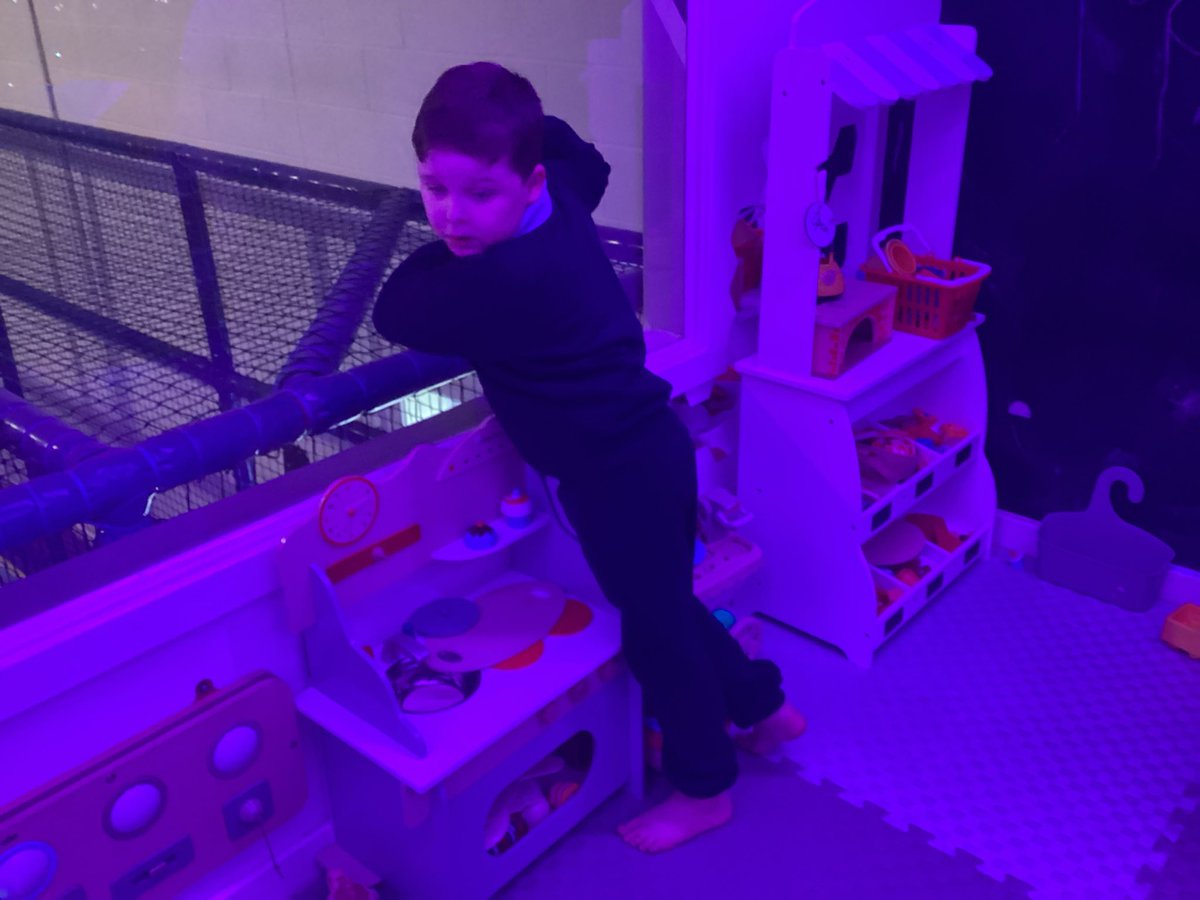 AbbotsLeaSchool's tweet image. USA, Canada, and Australia classes visited the Sensory Hive last Thursday! 🌟 Students had a blast exploring activities and achieving many of their EHCP targets. #LearningThroughPlay #SensoryFun 🎉