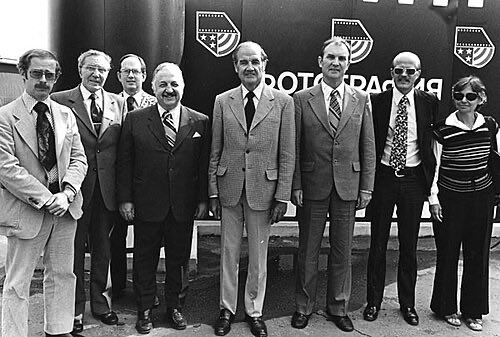 DailyMcGovern's tweet photo. Senator McGovern visits an American photography exhibition in Tbilisi, Georgian Soviet Socialist Republic in 1977 https://t.co/hnvUdwyycE